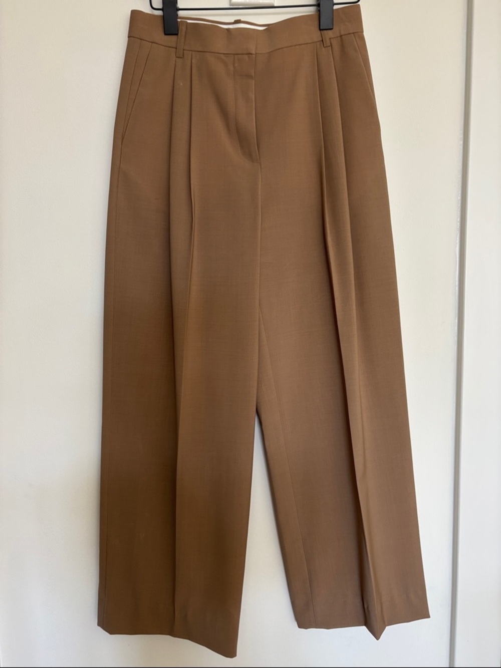 Rohe Tailored High-Rise Wide-Leg Pants in Tan